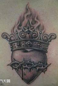 Back Crown Heart Tattoo Pattern