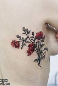 klasikinis aguonų tatuiruotės modelis