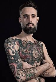 spada surrealista sulla schiena con un tatuaggio sulla testa a doppia faccia 77042 - tatuaggio tridente nero sulla colonna vertebrale dell'uomo