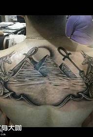 leđa planinski uzorak tetovaža