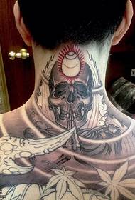nyuma classic Totem fuvu muundo wa tattoo