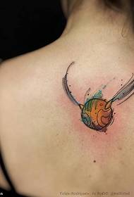 pozadina obojena u obliku kuglice za tetovažu 77930 - leđa uzorak cvijeta maka cvijet