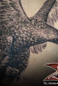 Візерунок татуювання орел Вейфен атмасфери