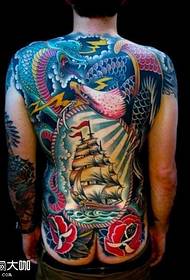 modello del tatuaggio della barca posteriore