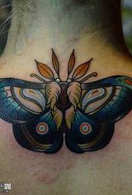Modello di tatuaggio farfalla posteriore