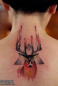 Modello di tatuaggio antilope posteriore