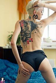 seksikas gorgeous beauty back tattoo