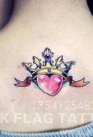 corona posteriore amore tatuaggio modello