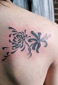 belakang mandala bunga Tattoo tatu