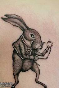 pattern sa tattoo sa likod nga bunny nga bulsa