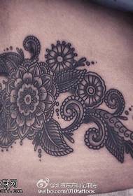 modello classico tatuaggio vaniglia tradizionale posteriore