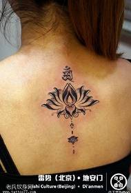 Modela Tattoo Quiet Weimei Lotus