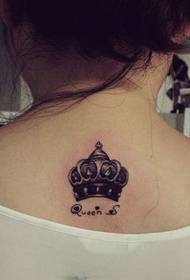 the back of the fashion personality of the English tattoo
