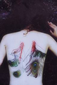 pragtige pragtige pou-tatoo-patroon meisie terug mooi ink kolibrie tatoeëring
