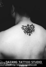 กลับรูปแบบรอยสัก totem ตัดกระดาษ