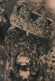 wzór tatuażu dla psa z koroną