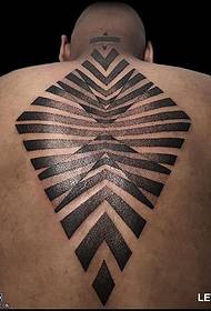 didelis nugaros geometrinio elemento totemo tatuiruotės modelis
