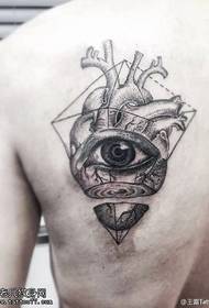 modello di tatuaggio occhio realistico immagine