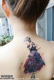 elegant nobel meisje tattoo patroon