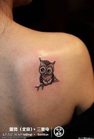 motif de tatouage mignon hibou