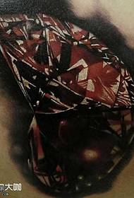 Modello tatuaggio diamante di sangue