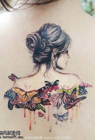 pekný motýľ holka tetovanie vzor