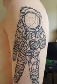 Astronot dövme deseni erkek astronot dövme resmi kolundaki