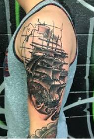 Tattoo Sailing Boat Boys kei runga i te mahere me nga pikitia taato