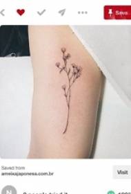 Tattoo პატარა ყვავილის გოგონას მკლავი ზემოთ ხელოვნების ყვავილების ტატულის სურათზე