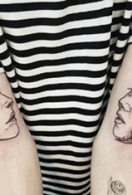Carachtar Tattoo totem carachtar buachaill ar pictiúr tattoo portráid lámh