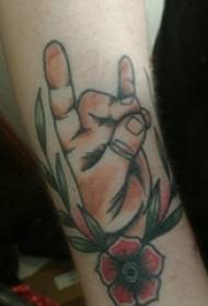 花とジェスチャーのタトゥー画像にジェスチャータトゥーパターン男子腕