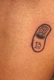 Braccio del fumetto del ragazzo del fumetto del tatuaggio sull'immagine nera del tatuaggio del fumetto