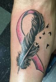 Feather tattoo, manlike earm, feather tattoo picture