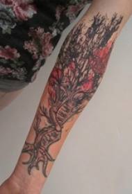 Arm tattoo materiaal meisje boom gekleurde boom tattoo foto