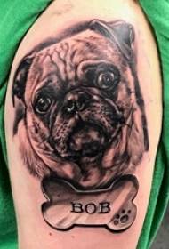 Braccio del cane del tatuaggio del cane sull'immagine del tatuaggio del cucciolo