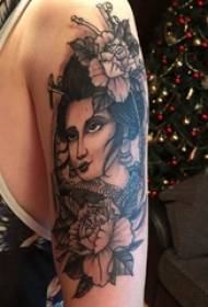 Material de tatuagem de braço, peônia masculina e imagem de tatuagem de gueixa