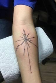 Татуювання arm дівчина дівчина рука на малюнку чорна лінія татуювання