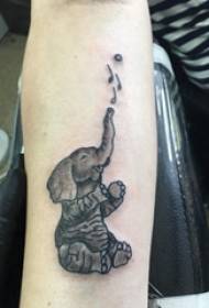Baile eläintatuointi miesopiskelija käsivarsi mustalla norsu tatuointi kuva