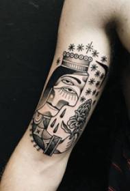 მკლავის ტატულის სურათი ბიჭის მკლავი ალტერნატიული პერსონაჟის tattoo სურათზე