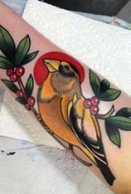Ndege ya msichana wa tattoo ya ndege kwenye picha ya tattoo ya maua ya tattoo