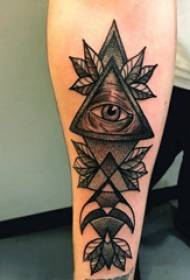 Geometrický prvek tetování chlapce paže na rostlině a obrázek boha oko tetování