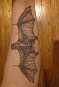 Arm tattoo picture الصبي الصبي على الخفافيش السوداء صورة الوشم
