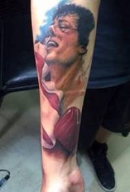 Tato potret karakter laki-laki siswa potret lengan tato pola warna