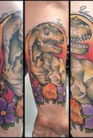 Tysk dinosaur tatovering mandlig studerende arm på tysk dinosaur tatovering mønster
