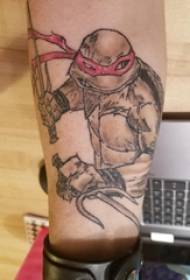 Ang parisan sa cartoon nga cartoon cartoon litrato sa tattoo sa lalaki nga bukton