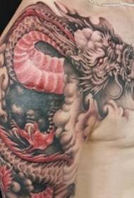 Halbgeschlossenes Tattoo-Muster