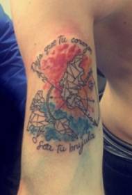 Réimse tattoo datha fireann lámh mac léinn ar an mBéarla agus pictiúr tattoo a mhapáil