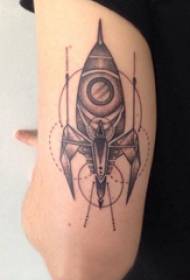 Geometriai elemek tetoválás fiúk fegyverek kerek és rakéta tetoválás képeket