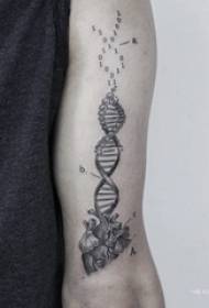 डीएनए और दिल के टैटू चित्र के साथ मैकेनिकल हार्ट टैटू पैटर्न पुरुष छात्र