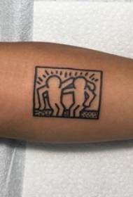 Léaráid tattoo líne Pictiúr tattoo íostach fireann ar lámh dubh